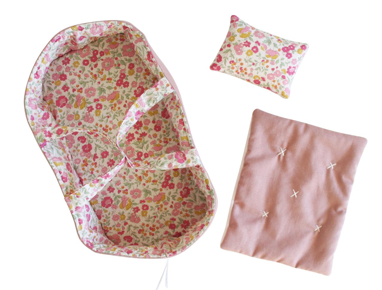 Alimrose Playtime Doll + Carrier